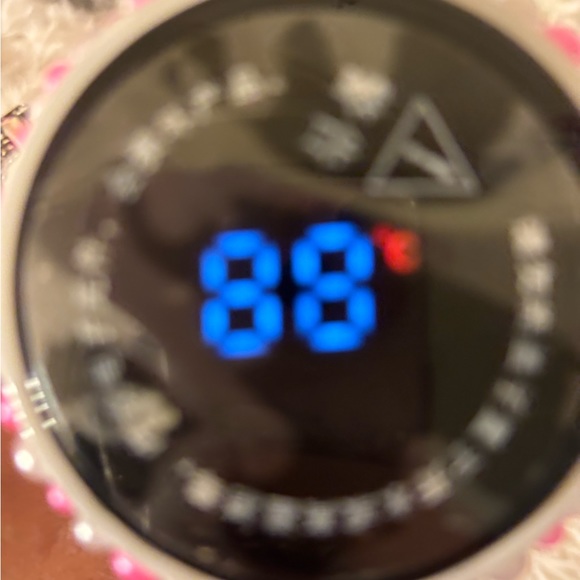 Hand blinged pink and white pearl and rhinestone cup - Picture 4 of 6